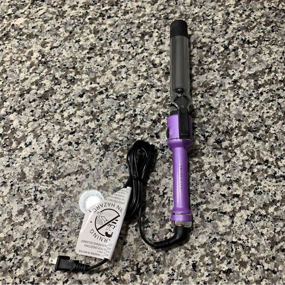 True Beauty Professional Curling Iron - Picture 7 of 8